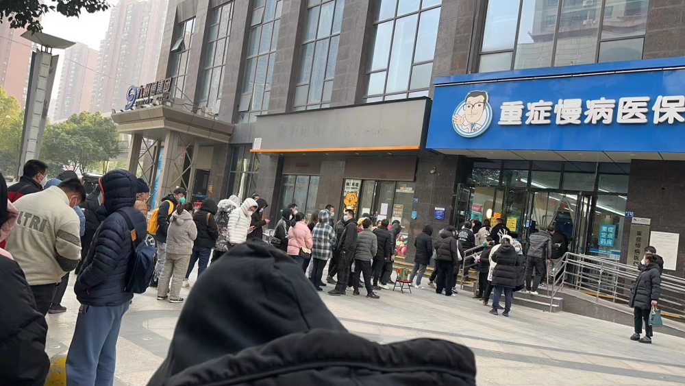广东最新求一个套医保卡的黄牛南京方法分析(最方便真实的广东南京医保卡兑现中介方法)